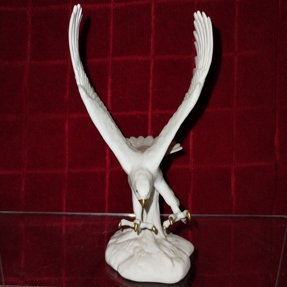 1985 Maruri Signature Collection By W.D. Gaither " Hawk " With 24k Gold Paint - Picture 5 of 13